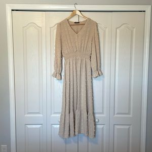 Elegant Beige Long Sleeve Dress
